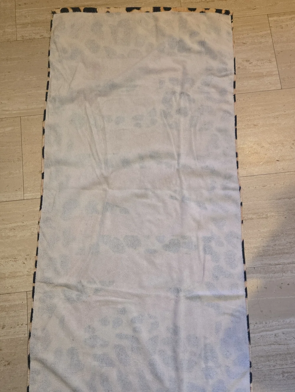 PINK Victoria's Secret Vintage Cheetah Print Beach Towel - Picture 5 of 6